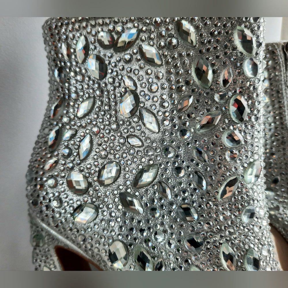 NIB sz6.5 Dollyi Crystal 💎 Jessica Simspon Embellished Platform Heel Boots - Picture 8 of 14